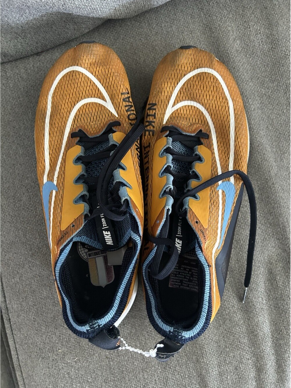Nike Zoom Fly 4 Premium Light Curry Running Shoes Men's Size 8.5 DO9583-700